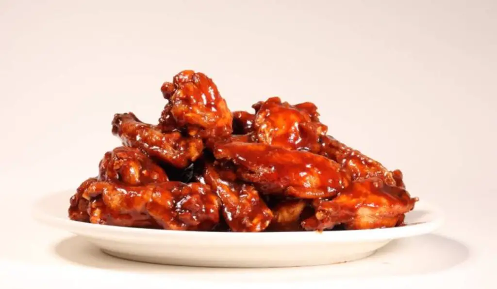Atomic Wings Sets Date for First Texas Location in Arlington