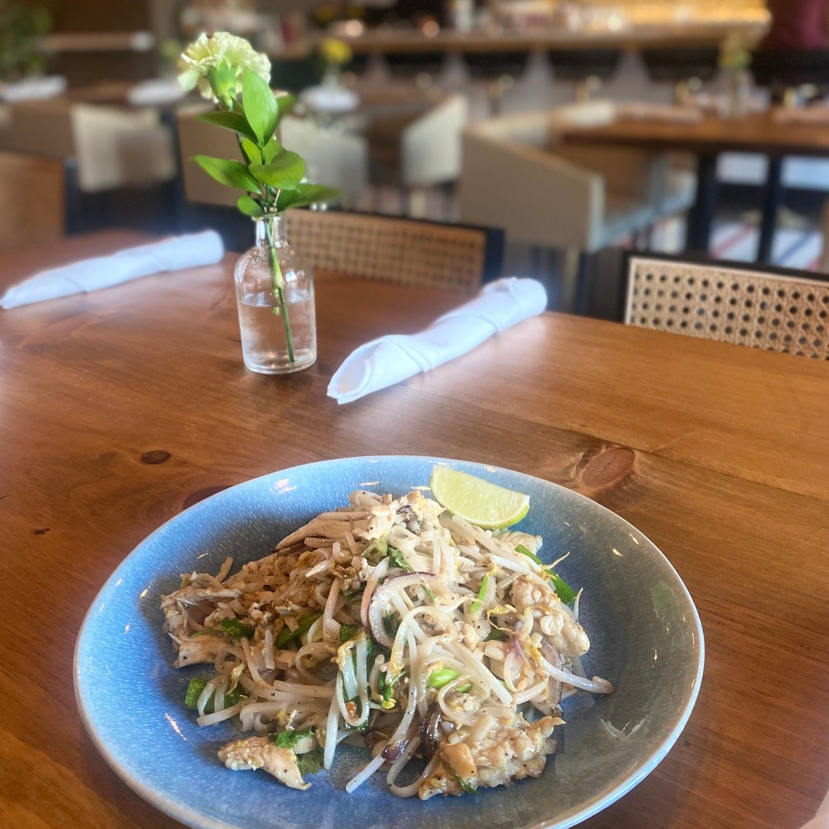 SAKHUU THAI, A POPULAR NORTH TEXAS THAI FUSION RESTAURANT, CELEBRATES GRAND OPENING AT THE SHOPS AT LEGACY NORTH IN PLANO