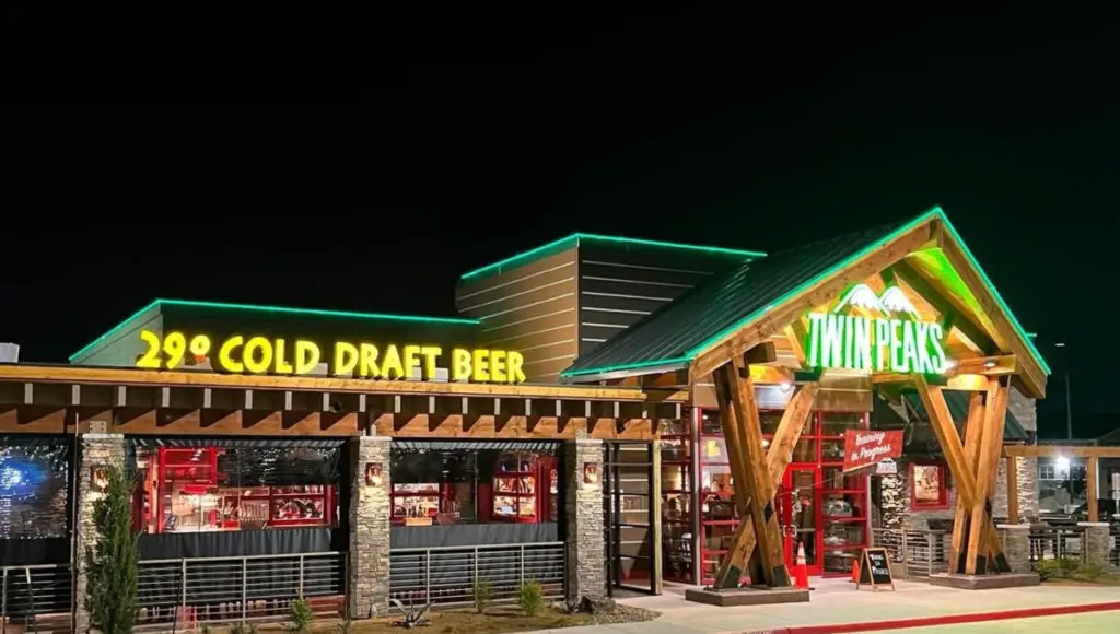 Twin Peaks Prepares to Celebrate Newest Fort Worth-Area Location