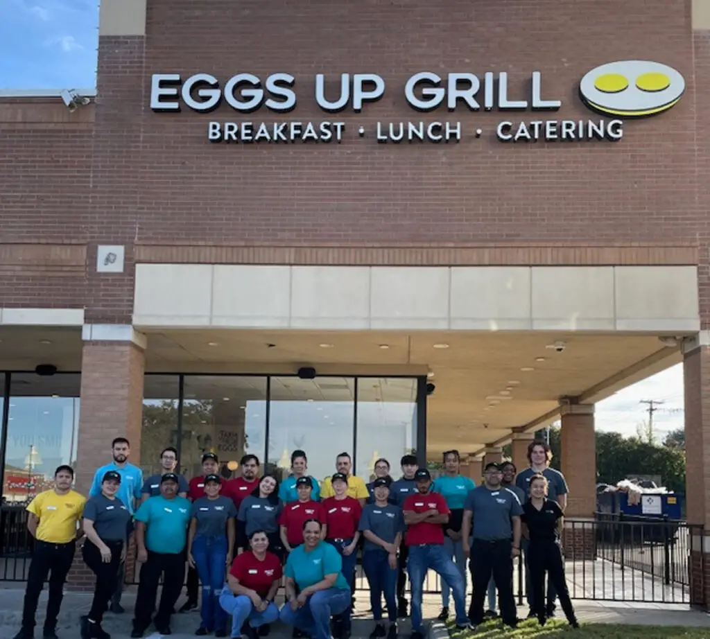 Eggs Up Grill Opens First Restaurant in Dallas